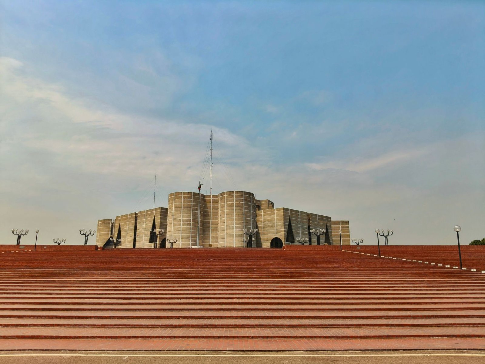 Le Bénin franchit une étape avec l&rsquo;installation de son Sénat