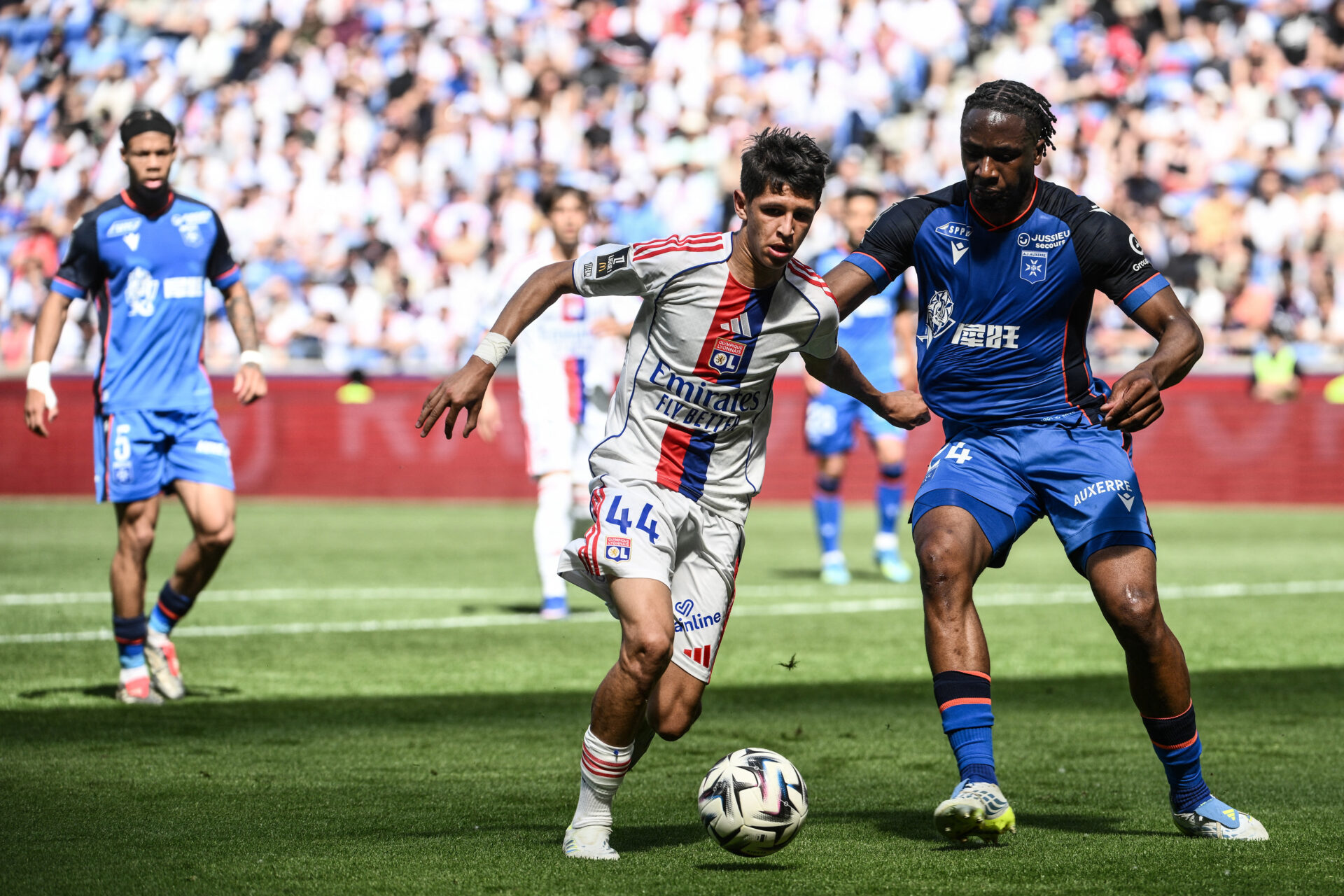 Le calendrier d&rsquo;OL – Auxerre suspendu à l&rsquo;issue du duel européen