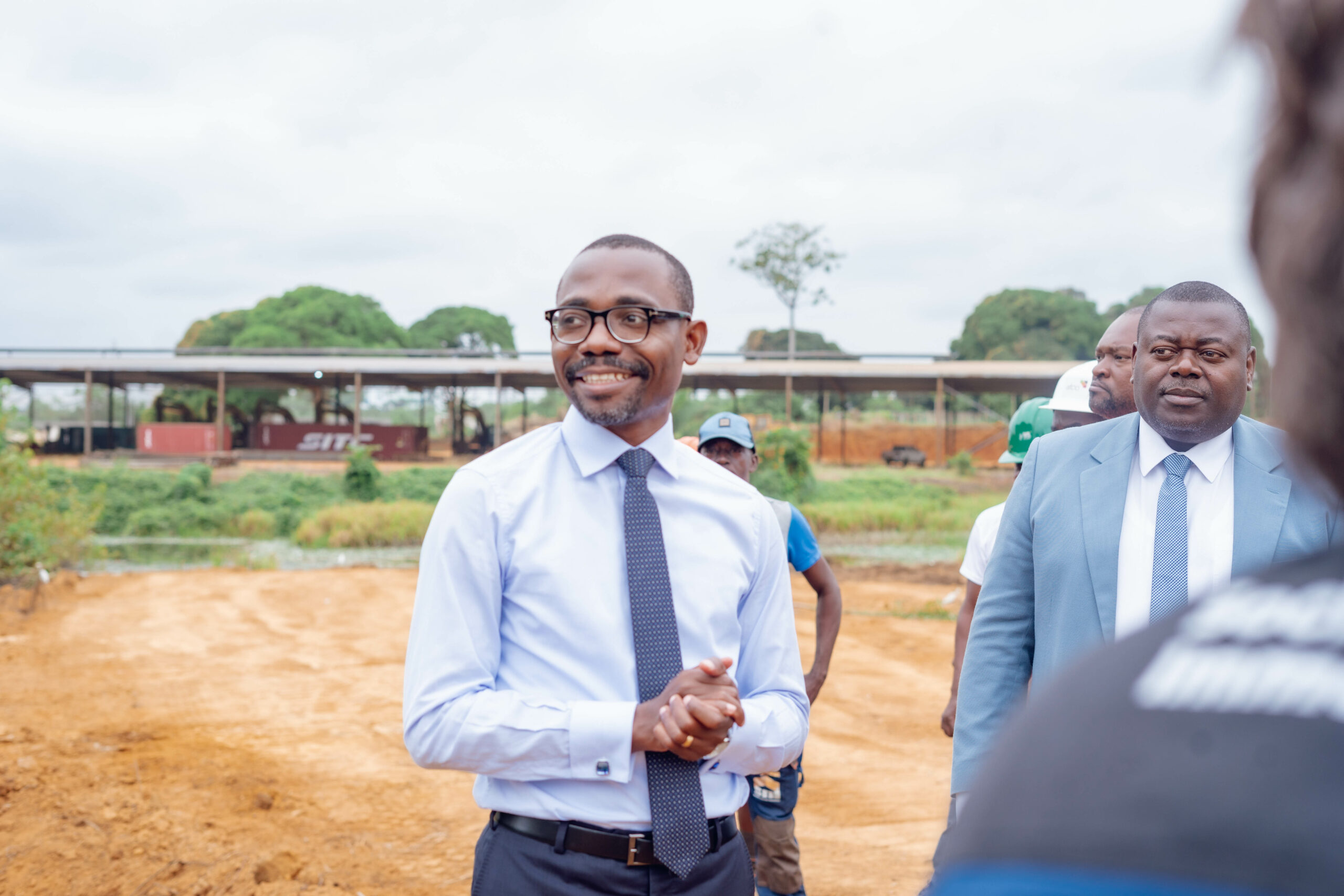 Construction de logements au Gabon : Mays MOUISSI inspecte les sites SNI de Nkok, Essassa, Bikélé et Akanda