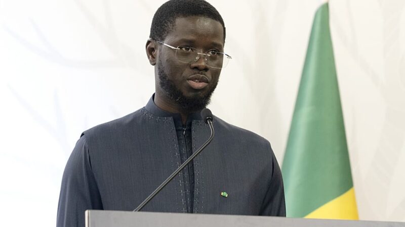 Le président Bassirou Diomaye Faye fonde son propre parti au Sénégal