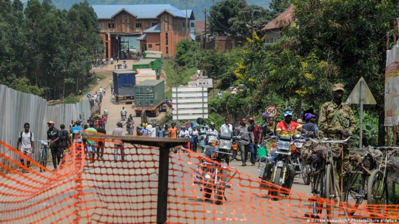 Propagation d&rsquo;ebola en rdc : frontières ouvertes et urgence humanitaire