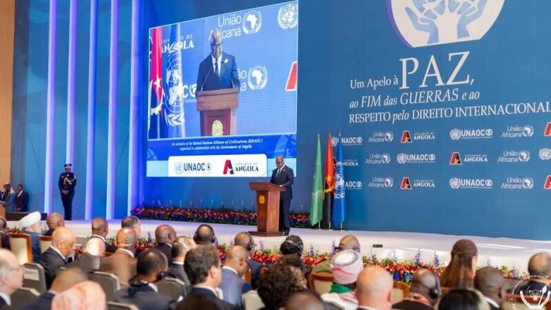 Luanda: Félix Tshisekedi affirme que la crise dans l&rsquo;Est de la RDC est « un test pour l&rsquo;Afrique et la communauté internationale » et appelle à une paix « vérifiable sur le terrain»