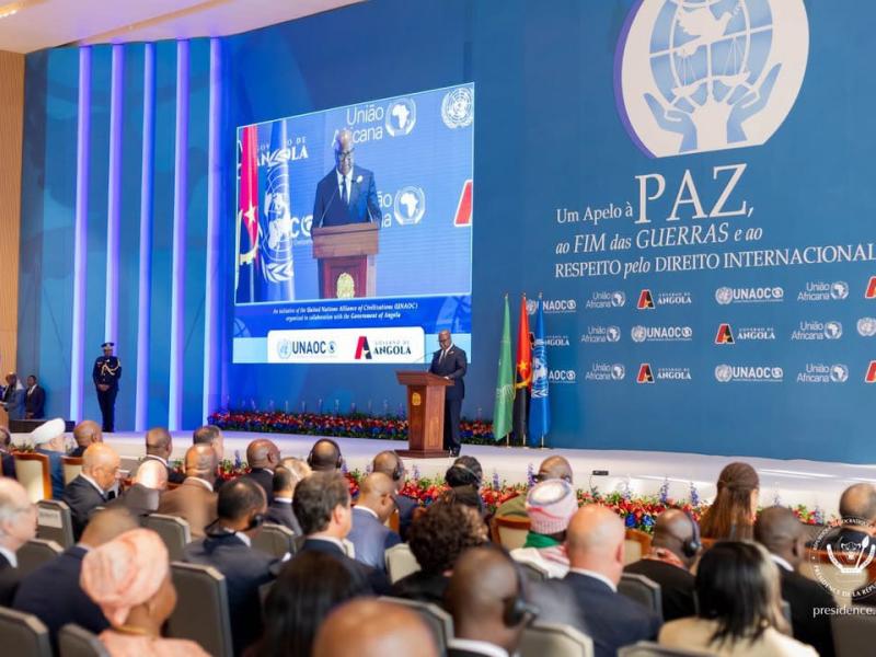 Luanda: Félix Tshisekedi affirme que la crise dans l&rsquo;Est de la RDC est « un test pour l&rsquo;Afrique et la communauté internationale » et appelle à une paix « vérifiable sur le terrain»