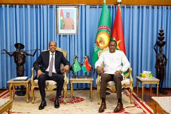Ouagadougou : l&rsquo;union africaine insiste sur le retour à la légalité au Burkina Faso