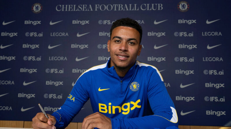 Chelsea signe le transfert record de morgan rogers en premier league