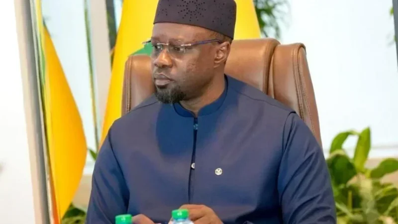 À Touba, Ousmane Sonko interpelle le président Bassirou Diomaye Faye sur la caisse noire