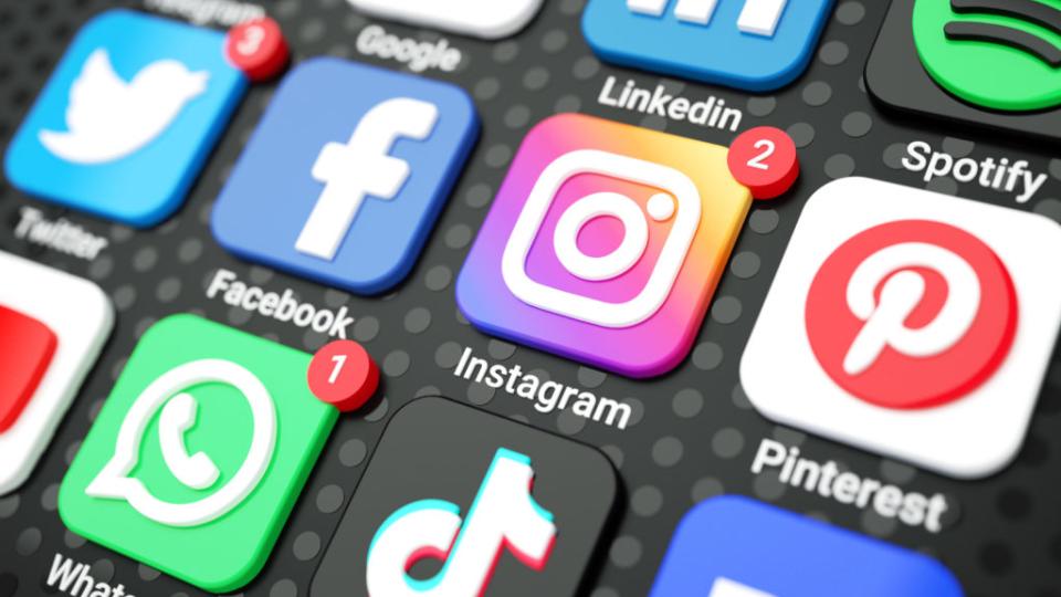 Gabon : cinq mois sans réseaux sociaux, une mesure qui interroge le pouvoir