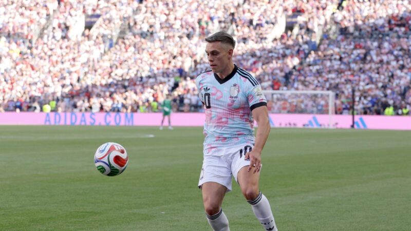 Leandro Trossard quitte Arsenal pour Besiktas avec un transfert officiel