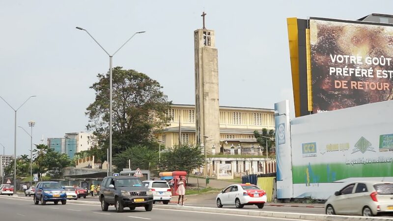 Gabon : l&rsquo;âge limite de recrutement dans la fonction publique porté à 40 ans, une réforme controversée