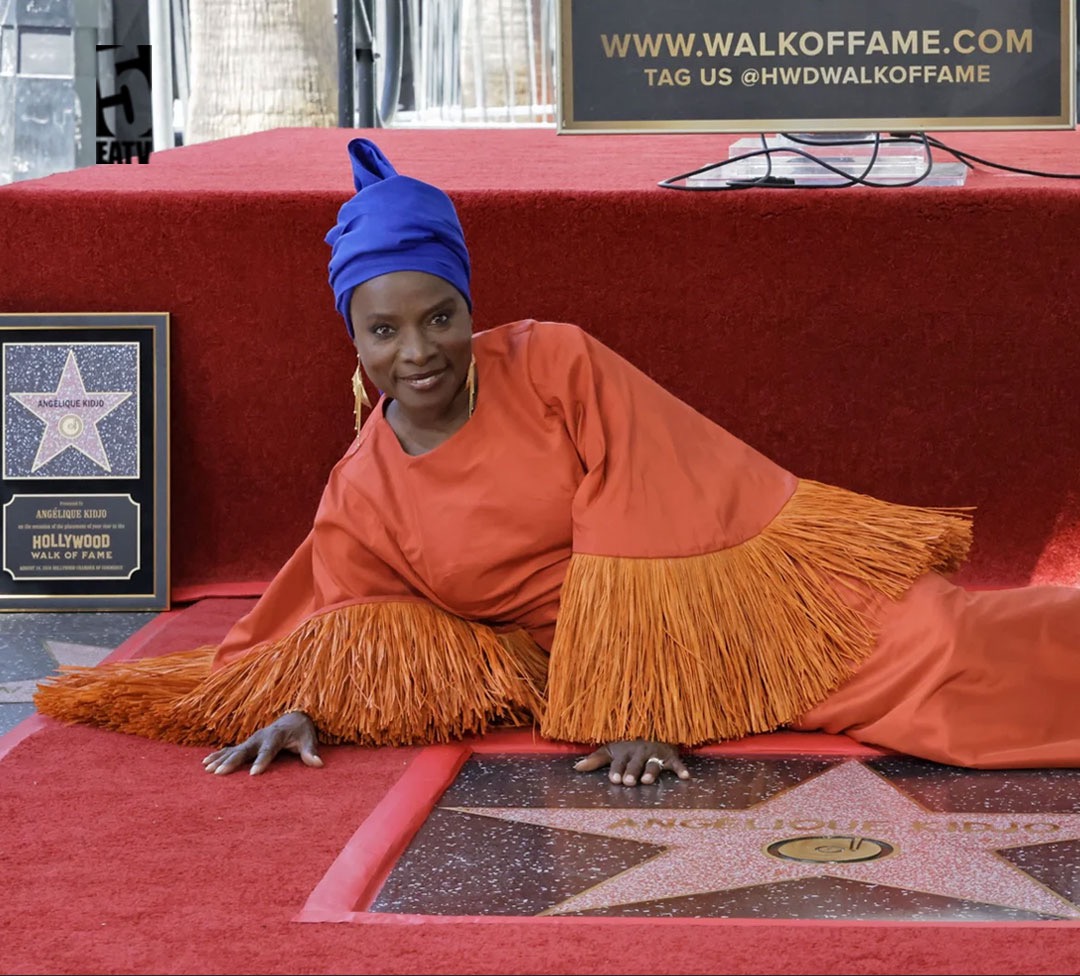 Angélique Kidjo entre dans la légende avec une étoile à hollywood