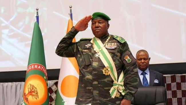 Le régime de tiani au Niger menace de s’effondrer face à la loi des armes