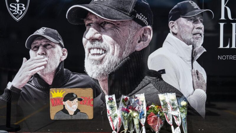 Le stade brestois rend hommage à Éric Roy lors de la rencontre face au PSG