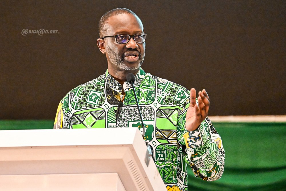 Tidjane Thiam exhorte à l&rsquo;unité nationale et salue les efforts d&rsquo;apaisement en Côte d&rsquo;Ivoire