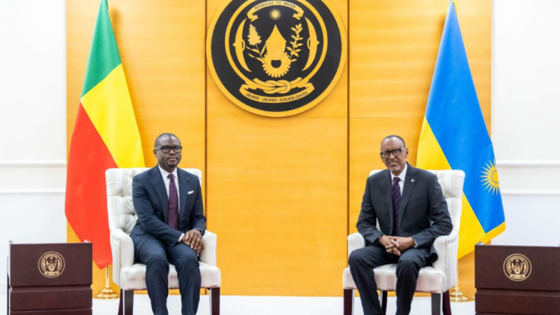 Kigali : Wadagni entame deux jours de visite et se recueille à Gisozi